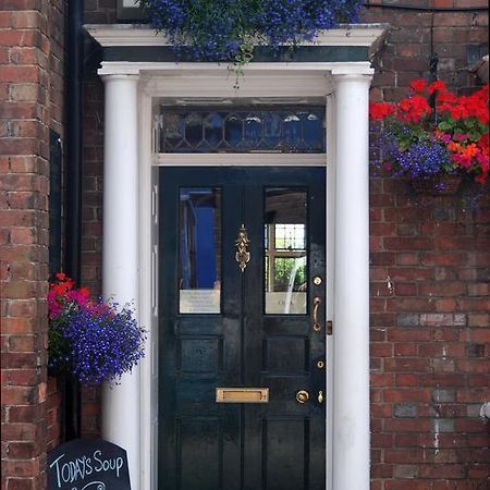 Haydens Bed & Breakfast Rye Exterior photo