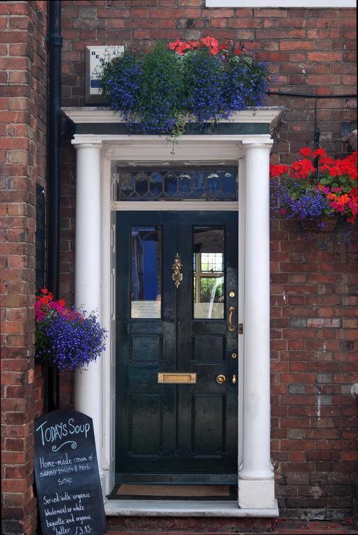 Haydens Bed & Breakfast Rye Exterior photo